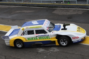 El Ford Falcon de Ernesto Frunzi estará presente en La Plata y el invitado será &quot;Don&quot; Francisco Frunzi. Padre e hijo juntos en la Clase B.