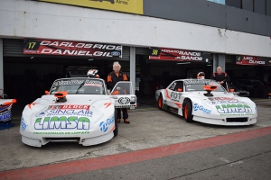 Horacio y Leo Sande con el Ford y la Dodge volverán a la Clase B en el Coronación 2018.