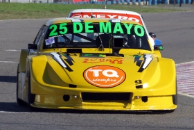 Juan José Eguia (p) viene de hacer podio en la fecha pasada y el 25 de Junio quiere repetir junto a Ferraris.