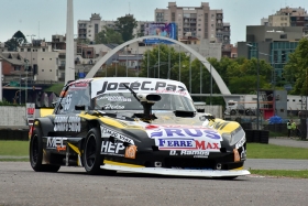 Pole para Roni en el coliseo porteño