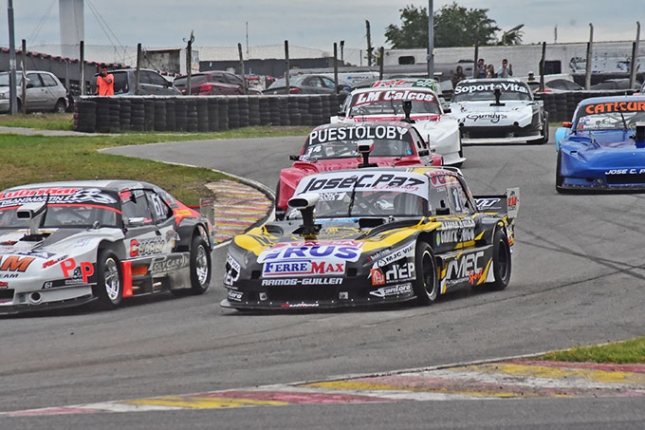 LA CLASE B SE PREPARA PARA LA CARRERA DEL AÑO