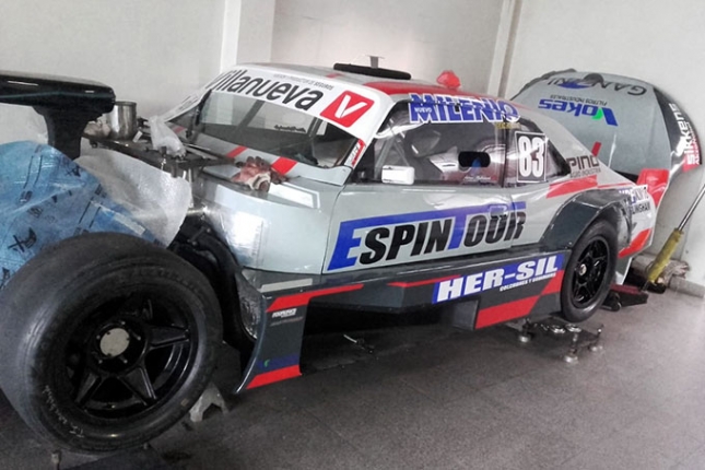 La Chevy de Adrián Mastronardi casi lista para el debut en la Clase B el próximo 5 de Mayo.