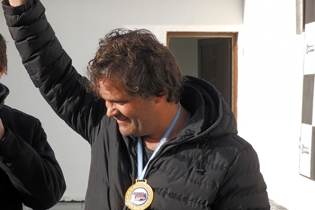 "Juanito" llegó a su tercera victoria en el año en la Clase B del Procar4000 y se mantiene en la punta del campeonato.