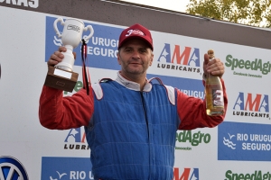 Ale Mezzamico se quedó con la final de los invitados de la Clase B con la Chevy de &quot;Juani&quot; Eguia.