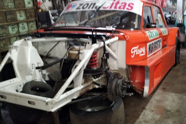 El Ford de Mario Mori en plena preparación para el Premio Coronación 2019 que será el 14 y 15 de Diciembre en el Circuito 12 del Gálvez.