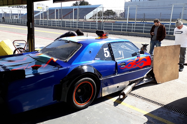 La Dodge de Marcelo Mascaro buscará ser protagonista en La Plata para asegurarse el subcampeonato en la Clase A.