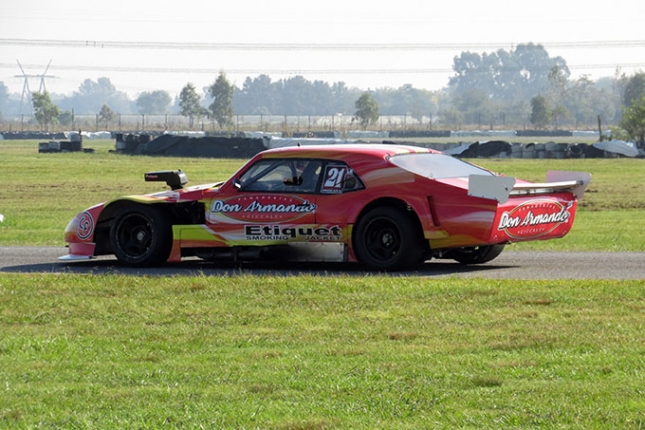 Claudio Costas confirmó esta tarde que se subirá a la Chevy que manejó Ciccale para concretar su debut dentro de la Clase A del Procar4000.