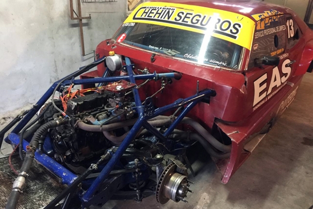 La Chevy de Tony Sena en el taller del Tony Sena Competición espera estar presente en la primera fecha del Procar4000.