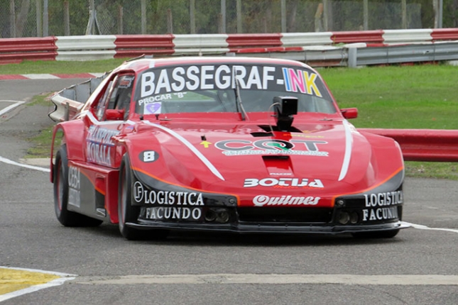 La Chevy N° 8 de la dupla Leo Casarino-Luis Pratto buscará estar entre los protagonistas en la Clase B.