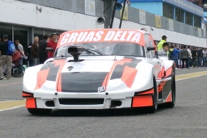 El piloto de Tigre está trabajando a fondo para llegar con el motor del Ford Falcon.