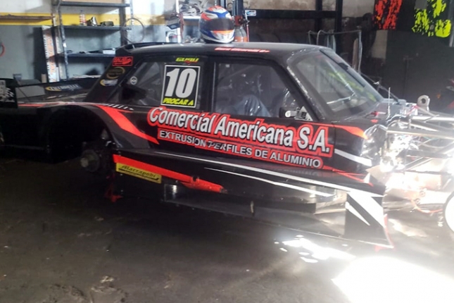 El Ford del Gurú Racing con el que Emi Muzzini correrá el fin de semana en la última fecha del Procar4000.