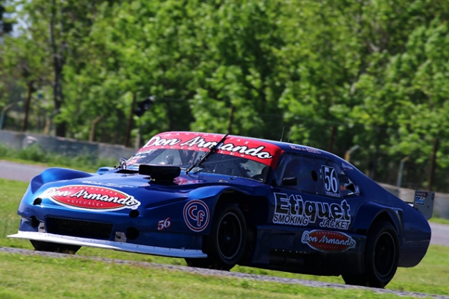 La Chevy del Otto es atendida por el FF Racing motorizada por el Martellini Competicion