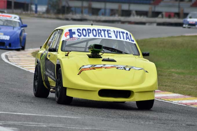 Lucas Dabue debutará en el Procar2000 y al mismo tiempo volverá a las pistas con este Dodge 1500 del DRT Racing.