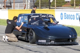 El Ford Falcon impecable de Seudónimo &quot;Gas Phantom&quot; ya está listo para el 30 de Abril.