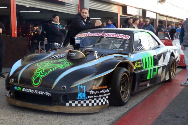 Gastón Loioco y un debut con sabor agridulce en la Clase B del Procar4000 con la Dodge del DL Racing Team. Irá por la revancha el 16 de Agosto en la 7° fecha de la temporada 2015.