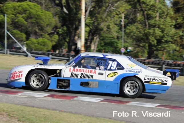 Emiliano Savona vuelve a la Clase B con el mismo Chevrolet que corrió en la Clase A a principios de temporada.