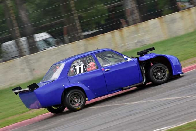 El Opel K180 del Re Competición con el que Tomás Ciocci alcanzó su primer podio en el Procar2000.