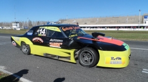 Con el Ford Fairlane, Ernesto Frunzi estará regresando al Procar4000 con el Nº 21 en los laterales.