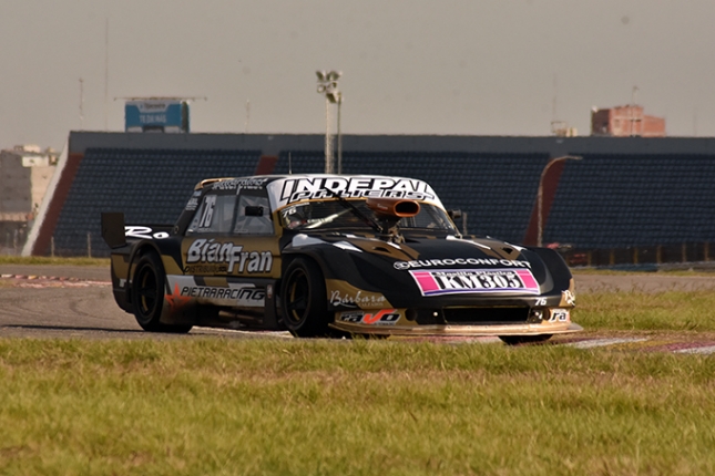 Debut soñado para el nuevo Ford de Pietranera