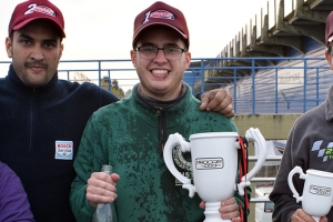 Juan José Eguia (h) ganó y se prendió en la pelea por el campeonato de la Clase B del Procar4000.