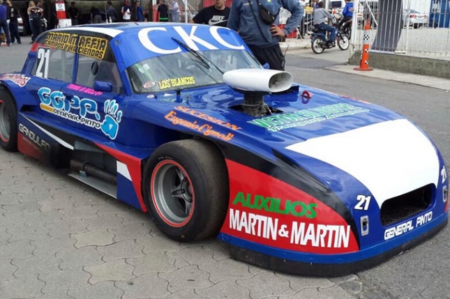 Con el Ford Nº 40, Tomas y Bruno Di Nucci regresarán al Procar4000 y tratarán de ser competitivos en la Clase A el próximo 30 de Abril.