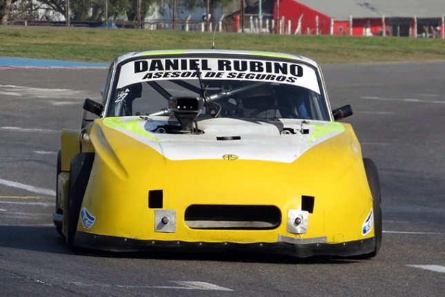 Ariel Pérez y el Ford Falcon Nº 27 del AS Team reaparecerán el 27 de Agosto en la 6º fecha del año.