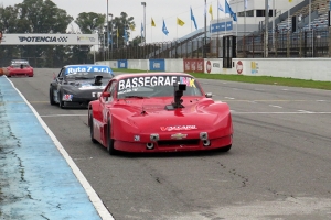 La Chevy N°29 es atendida por el Vaccaro Racing