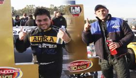 GUEVARA Y NOWAK GANADORES DE SERIES EN LA CLASE A.