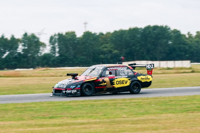 TOM&Aacute;S CIOCCI Y AGUST&Iacute;N BARREIROS SE SUMAN COMO BINOMIO EN LA PLATA