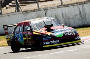 ESPINOSA SE CALZA NUEVAMENTE EL CASCO PARA EL PROCAR 2000